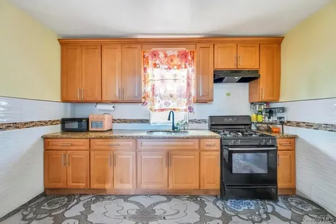 95-26 86th Street Ozone Park NY 11416