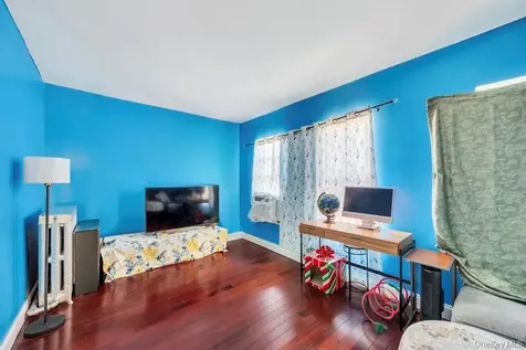 95-26 86th Street Ozone Park NY 11416