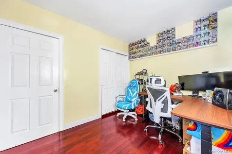 95-26 86th Street Ozone Park NY 11416