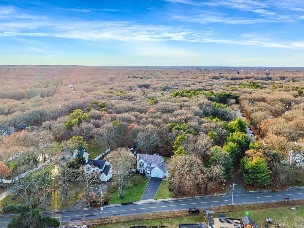 194 Oxhead Road Centereach NY 11720