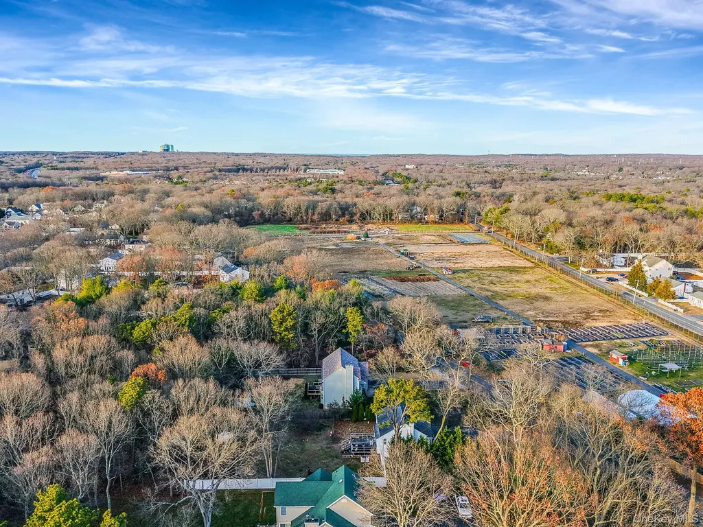 194 Oxhead Road Centereach NY 11720
