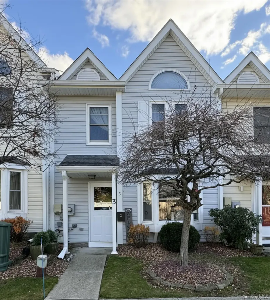 3 Mews Court Fishkill NY 12524