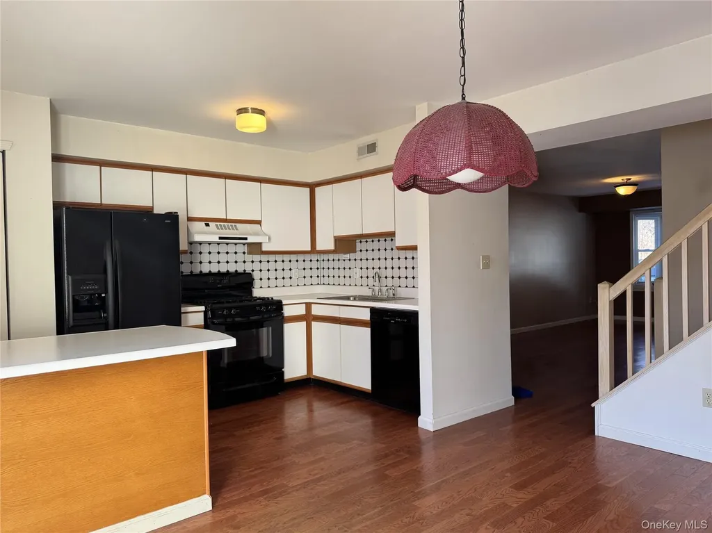 3 Mews Court Fishkill NY 12524