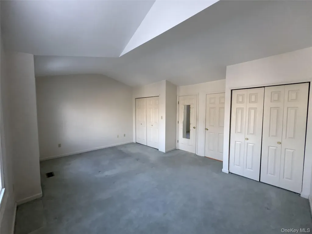 3 Mews Court Fishkill NY 12524