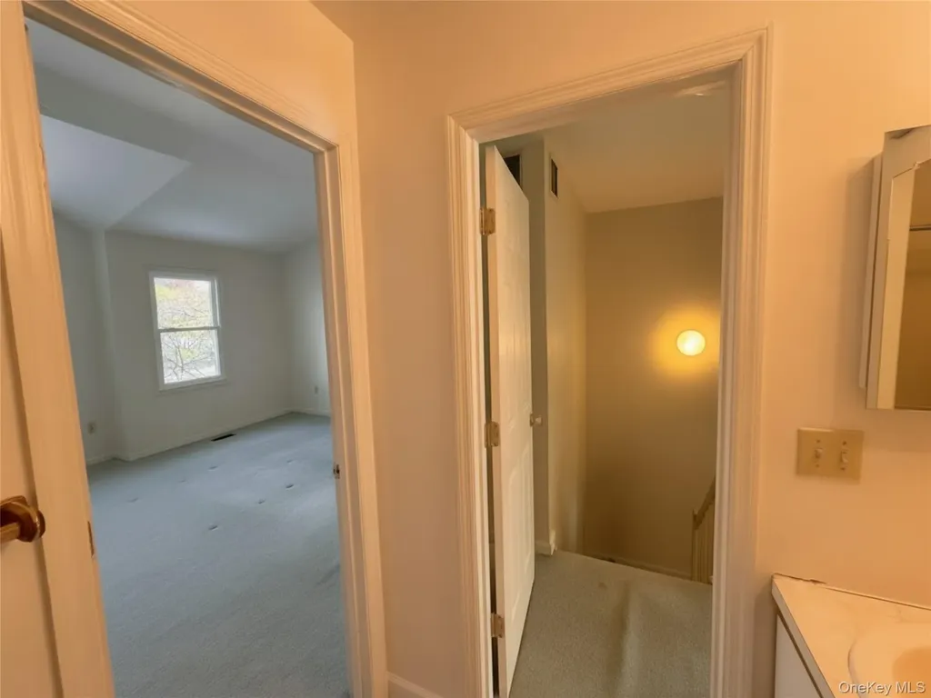 3 Mews Court Fishkill NY 12524