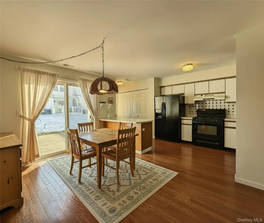 3 Mews Court Fishkill NY 12524