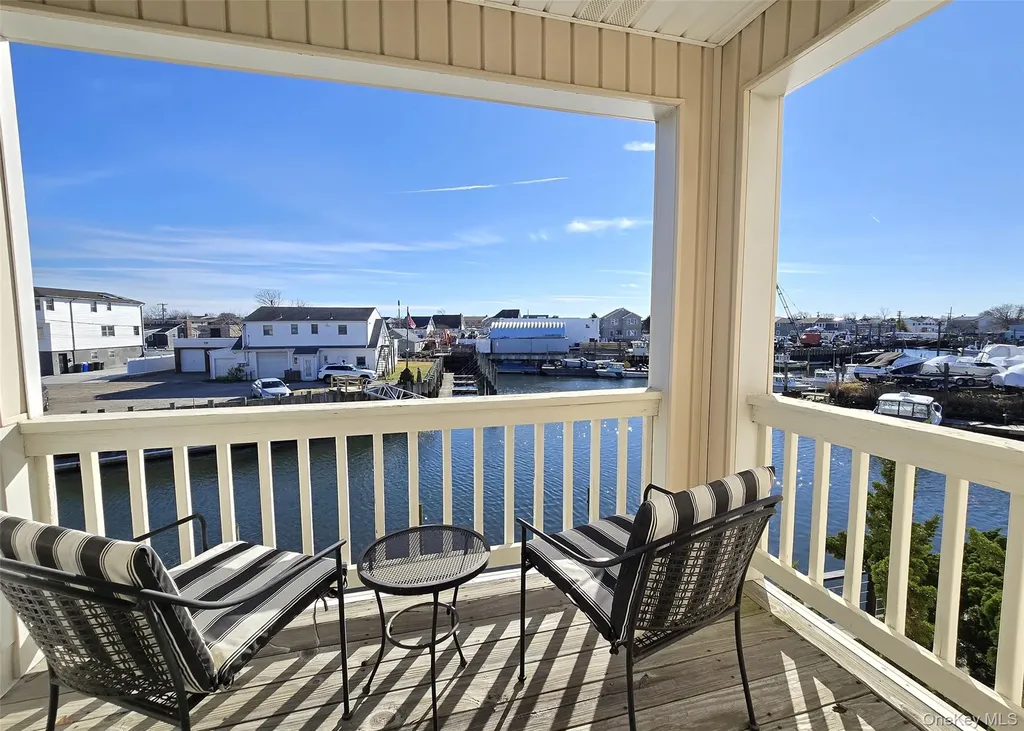 47 Anchor Street Freeport NY 11520