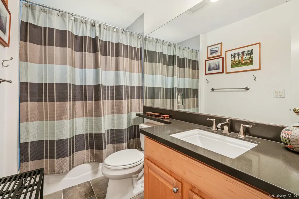1414 Round Pointe Drive Haverstraw NY 10927