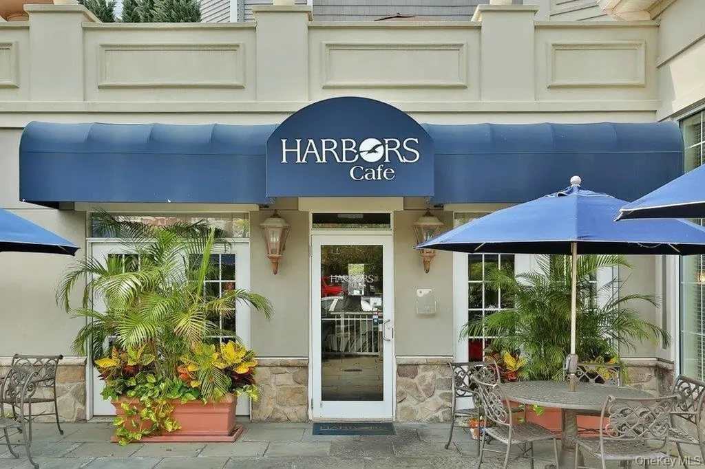 1414 Round Pointe Drive Haverstraw NY 10927