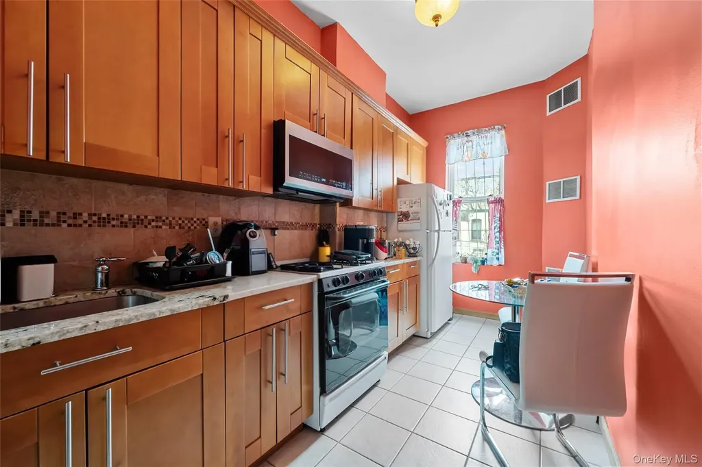 341 Weirfield Street Brooklyn NY 11237