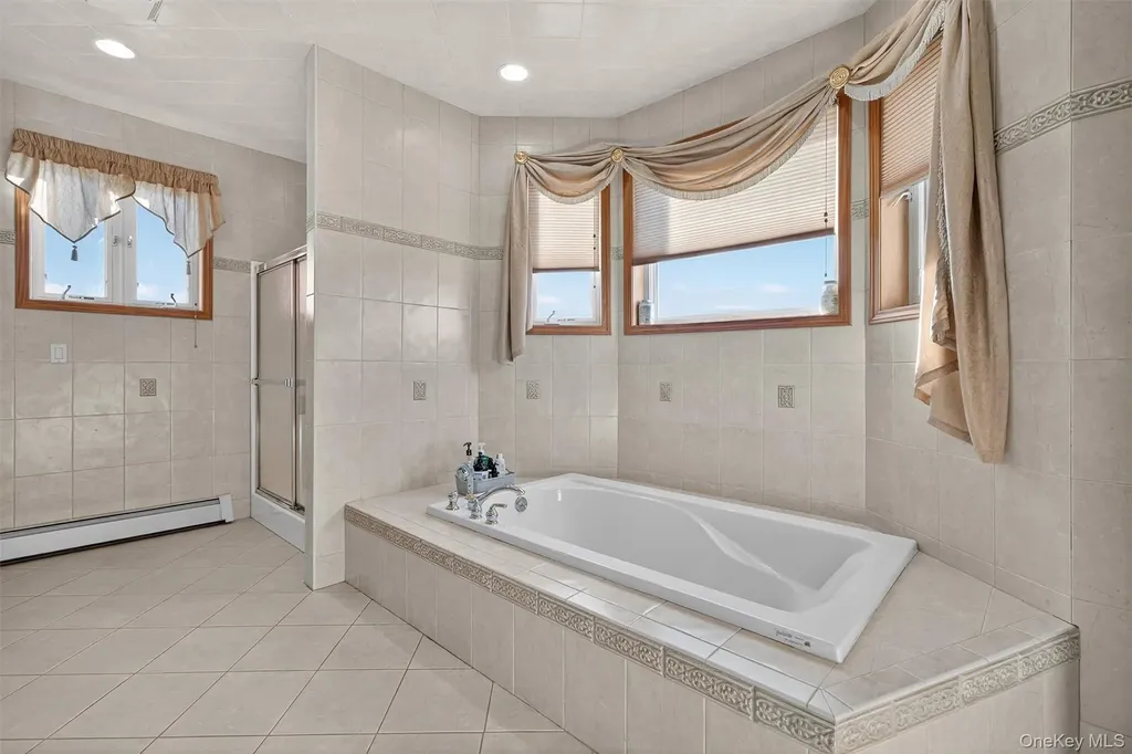 30 Heather Court Middletown NY 10941