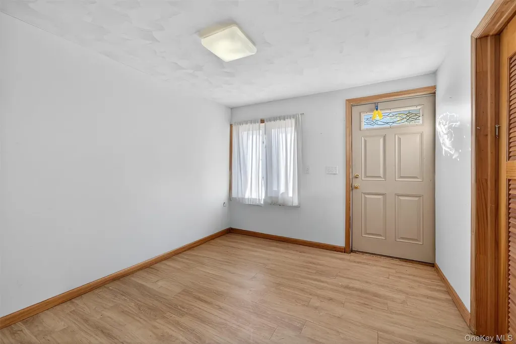 30 Heather Court Middletown NY 10941