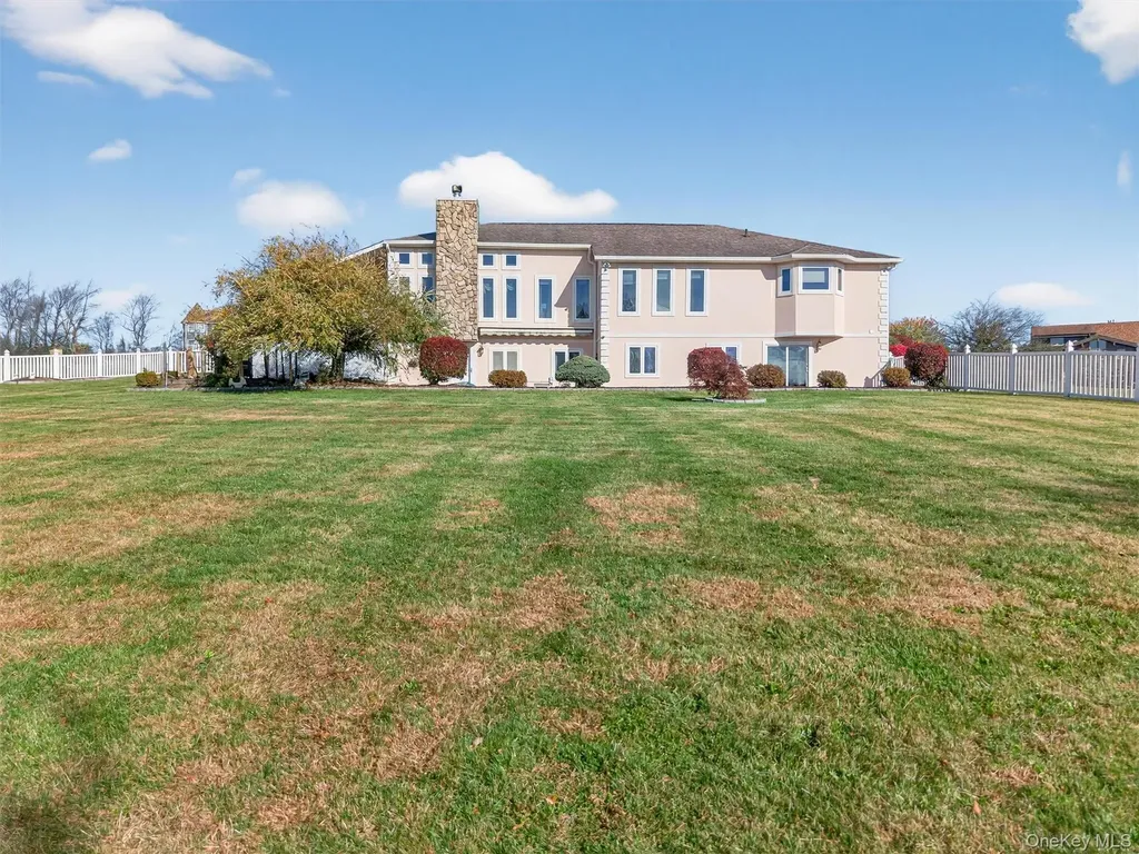 30 Heather Court Middletown NY 10941