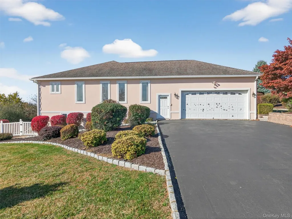 30 Heather Court Middletown NY 10941