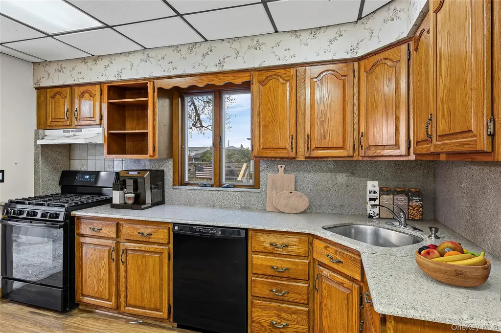 308 Saint Marks Avenue Bellmore NY 11710