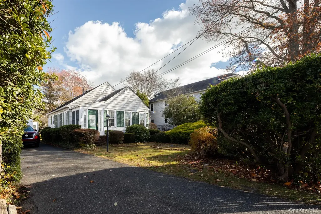 109 Bailey Avenue Patchogue NY 11772