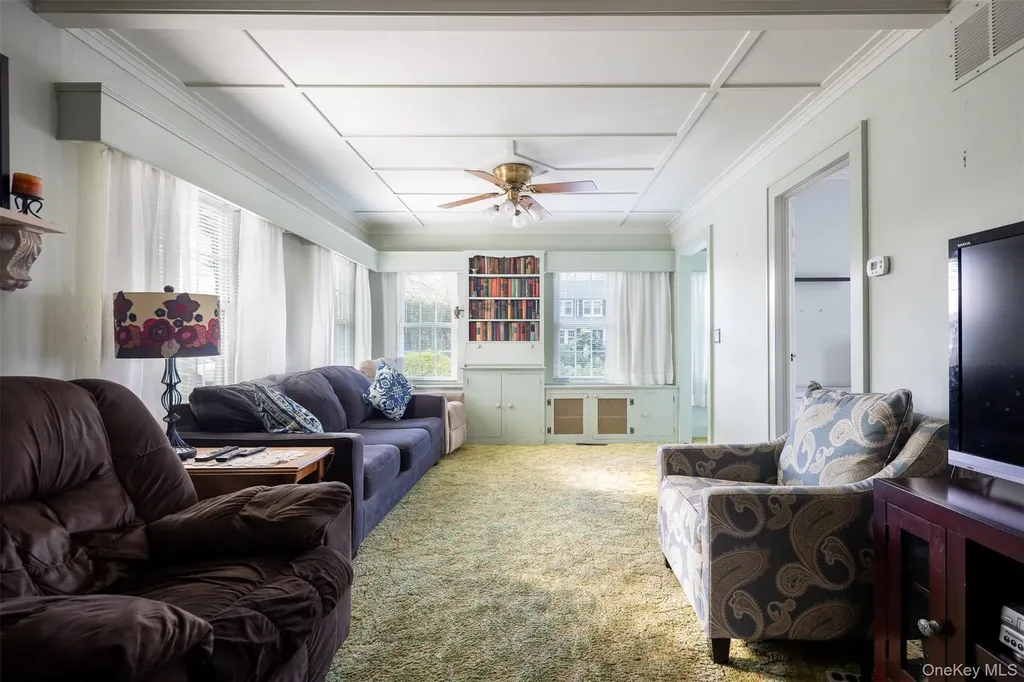 109 Bailey Avenue Patchogue NY 11772