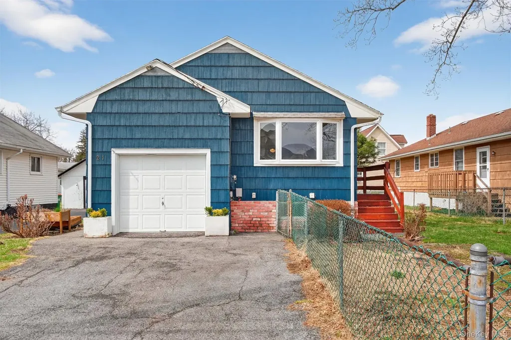 21 S Brett Street Beacon NY 12508