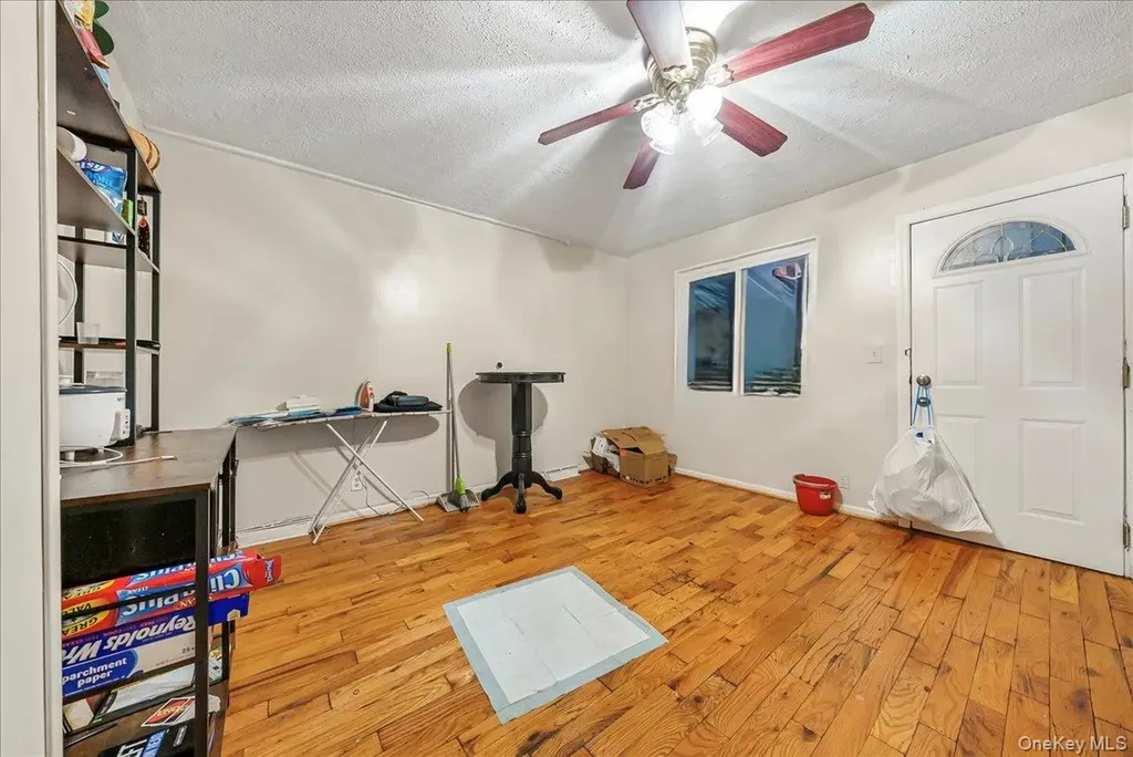 4183 Murdock Avenue Bronx NY 10466