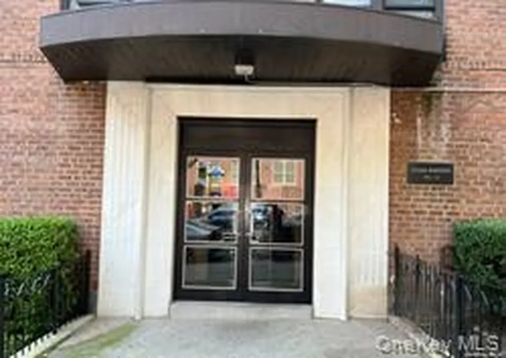 102-12 65th Avenue Forest Hills NY 11375