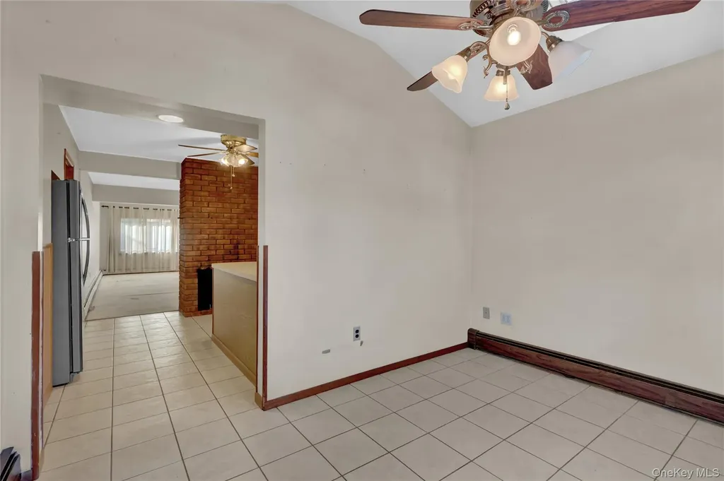 2 Welcome Lane Wantagh NY 11793