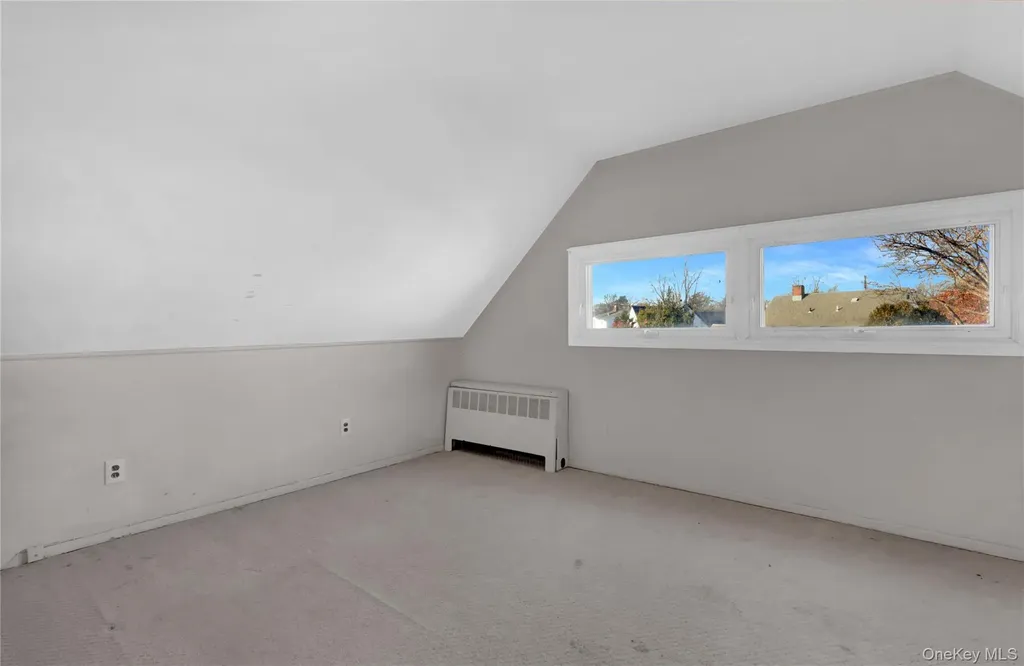 2 Welcome Lane Wantagh NY 11793