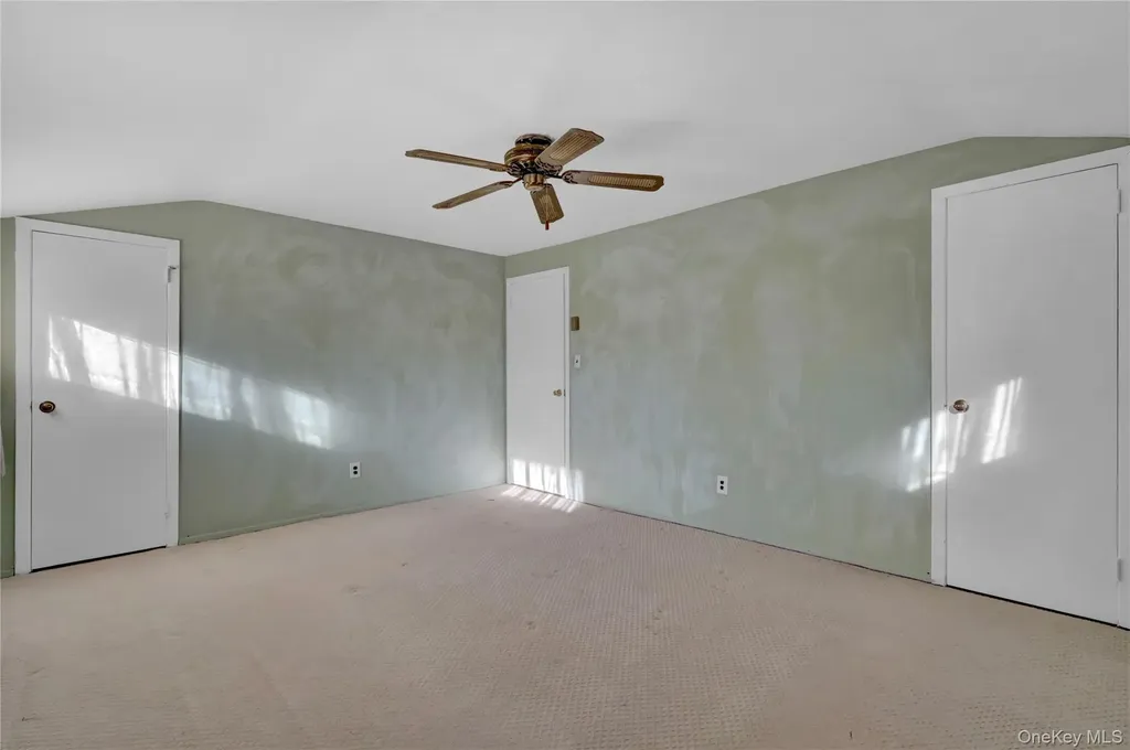 2 Welcome Lane Wantagh NY 11793