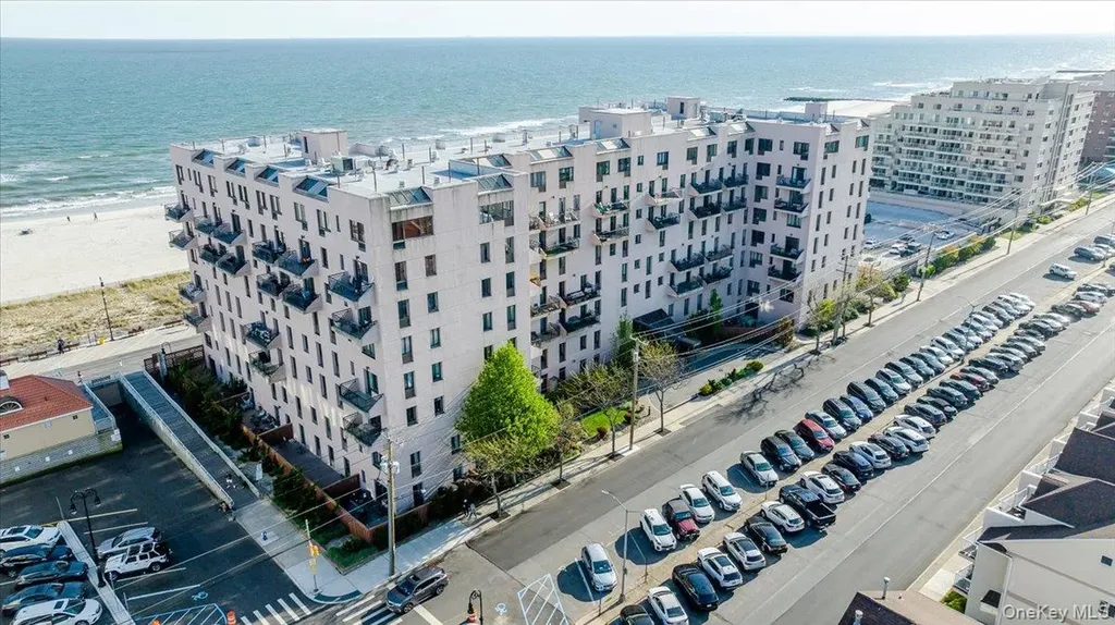 100 W Broadway Long Beach NY 11561