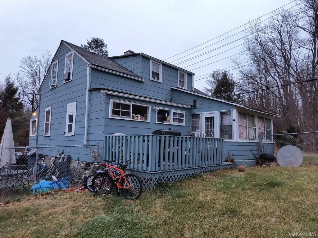 1 Staples Lane New Windsor NY 12553