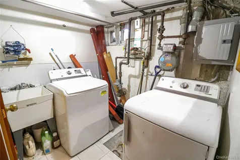 21115 48th Avenue Bayside NY 11364