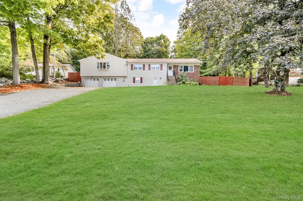 34 Steiner Drive Mahopac NY 10541