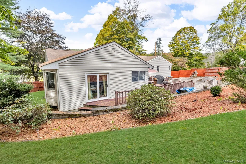 34 Steiner Drive Mahopac NY 10541