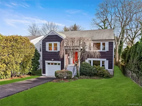 166 Highview Street Mamaroneck NY 10543
