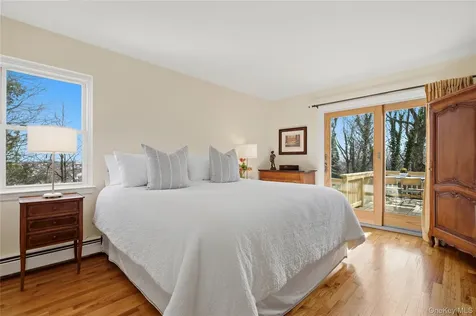 166 Highview Street Mamaroneck NY 10543