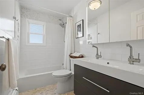 166 Highview Street Mamaroneck NY 10543