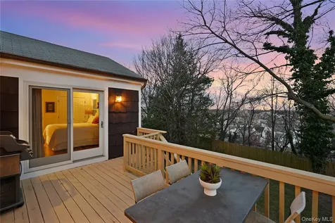 166 Highview Street Mamaroneck NY 10543