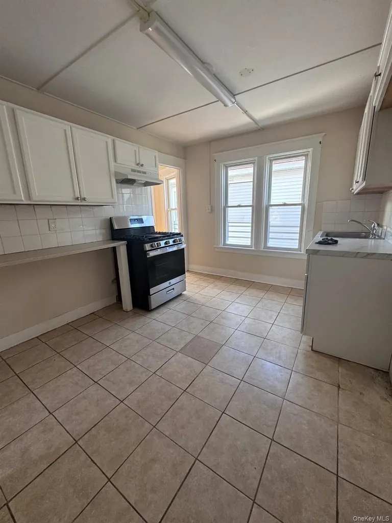 25 Lent Street Poughkeepsie NY 12601