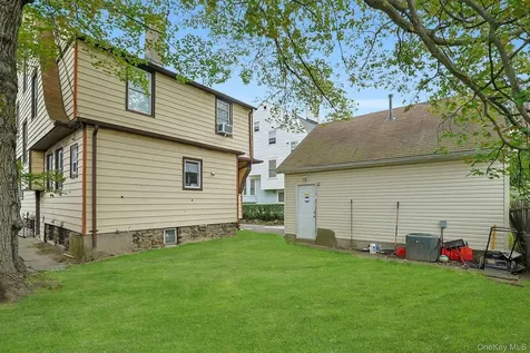 11 Woodland Avenue New Rochelle NY 10805