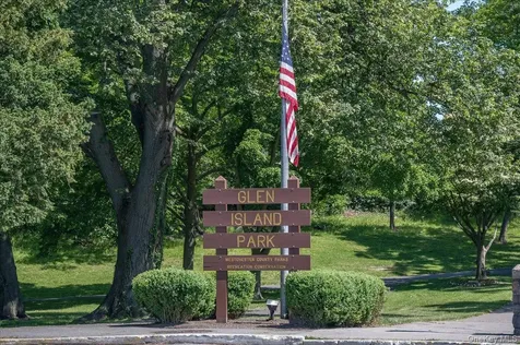 11 Woodland Avenue New Rochelle NY 10805