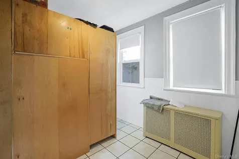 11 Woodland Avenue New Rochelle NY 10805