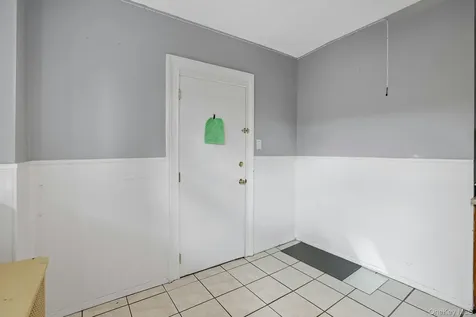 11 Woodland Avenue New Rochelle NY 10805