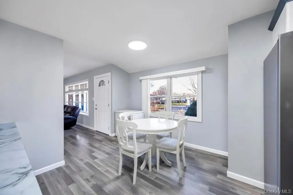 10 Westwind Drive Bohemia NY 11716