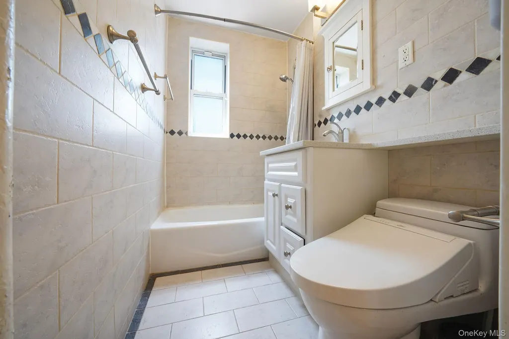 103-26 68th Avenue Forest Hills NY 11375