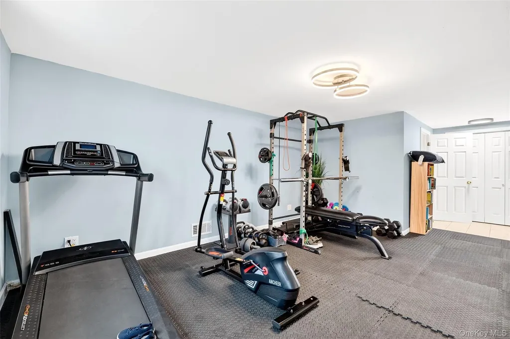 6 Ichabod Lane Ossining NY 10562