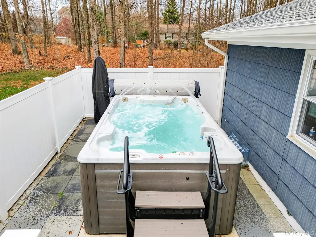6 Ichabod Lane Ossining NY 10562