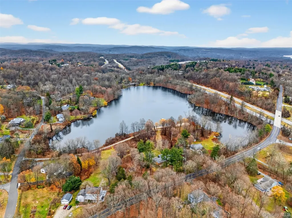 6 Ichabod Lane Ossining NY 10562