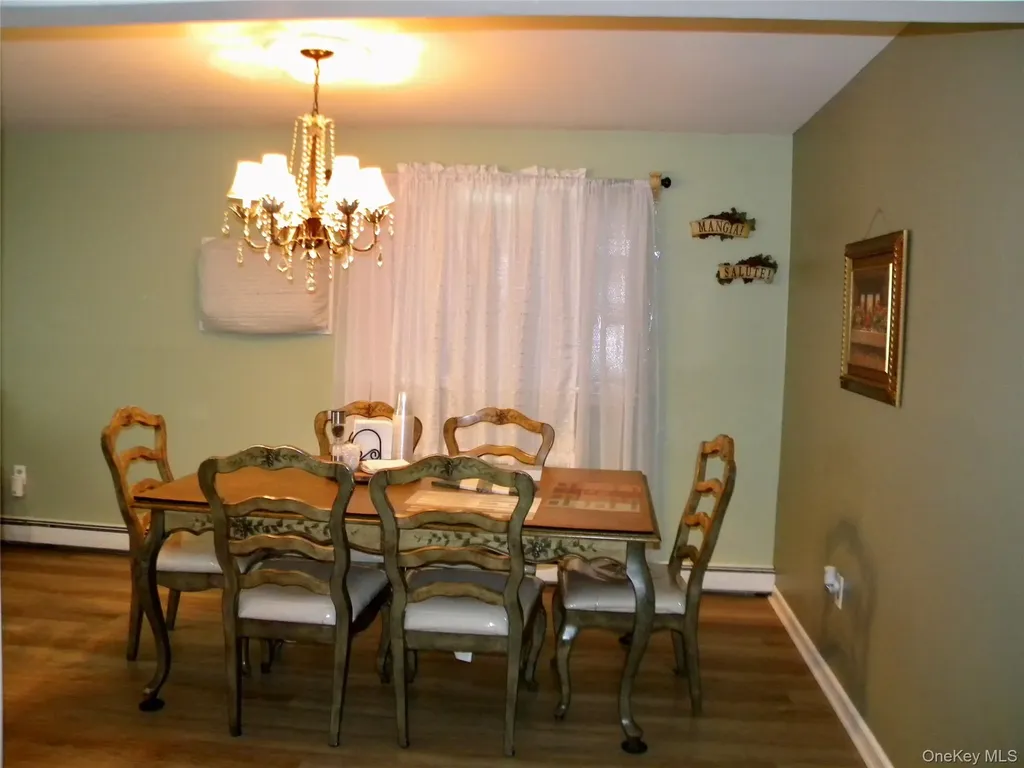79 S Evergreen Drive Selden NY 11784