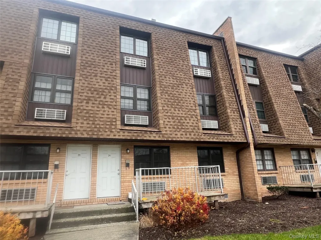 408 Carpenter Avenue Newburgh NY 12550