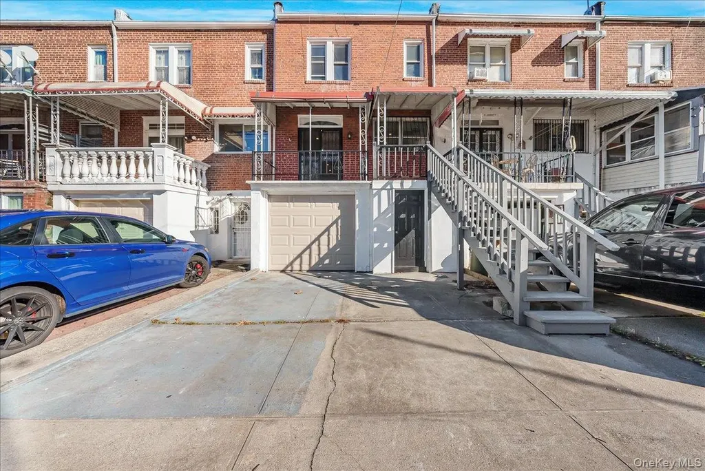 4309 Edson Avenue Bronx NY 10466