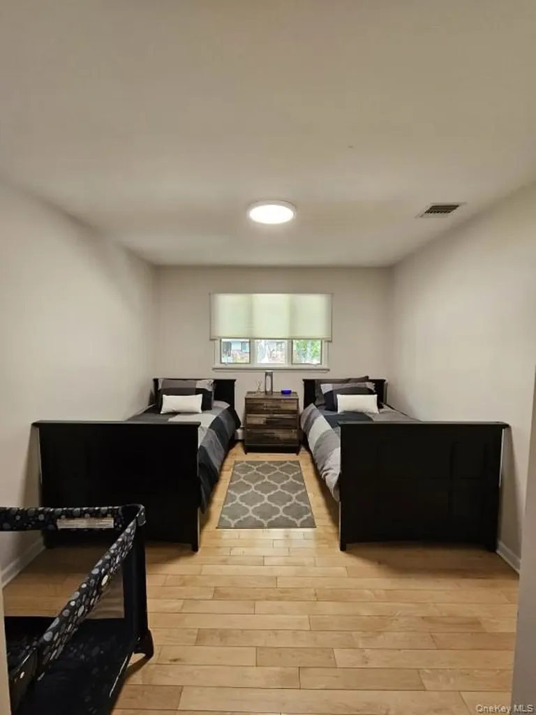11 Cliff Court Monroe NY 10950